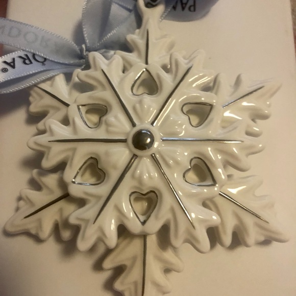 Pandora 2015 limited edition Snowflake - Picture 2 of 6